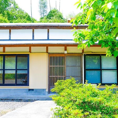 四万十川まで歩いて行ける 一棟まるっと貸し切りの宿 Gu Shimanto  Εξωτερικό φωτογραφία