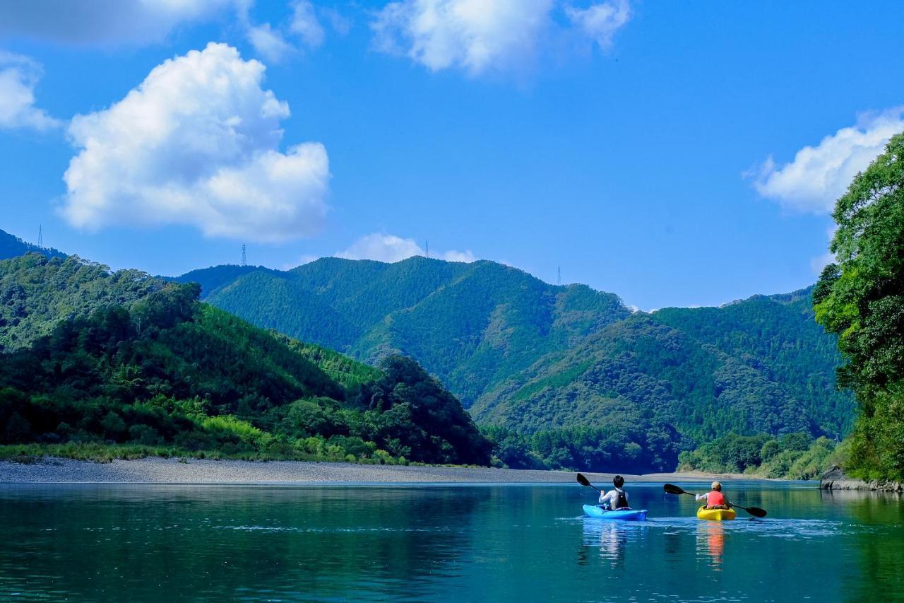 四万十川まで歩いて行ける 一棟まるっと貸し切りの宿 Gu Shimanto  Εξωτερικό φωτογραφία